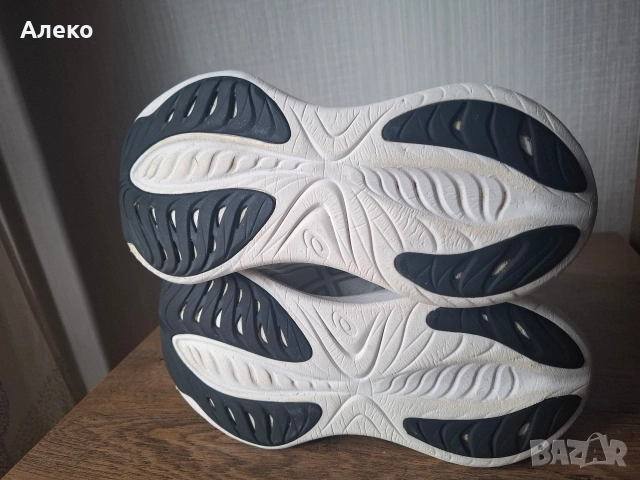 Asics gel Cumulus 26 маратонки 42 номер., снимка 10 - Маратонки - 53398749