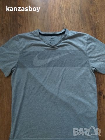 Nike Men's Hyper Dry Graphic Tee - страхотна мъжка тениска, снимка 5 - Тениски - 46351681