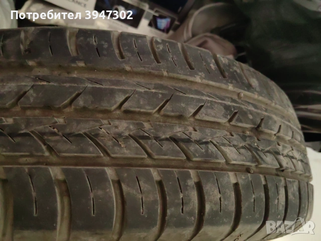 4 Летни гуми, снимка 2 - Гуми и джанти - 53999809