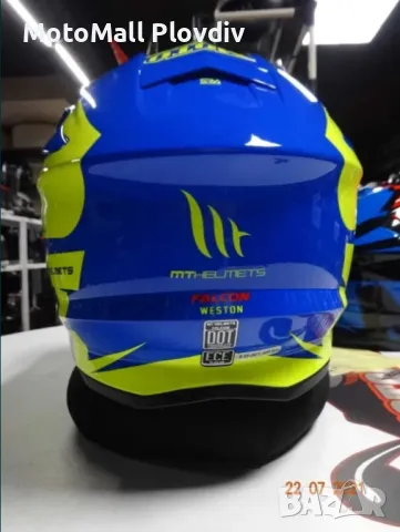 НОВО! Кросови каски MT Helmets Falcon различни разцветки мотокрос, снимка 8 - Аксесоари и консумативи - 49175610