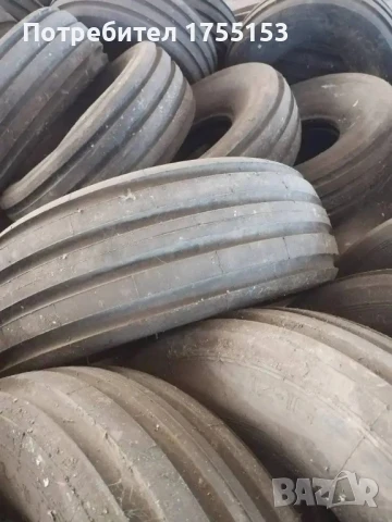 Гуми 12-16  С Леки пукнатини от страни, снимка 3 - Гуми и джанти - 50873483