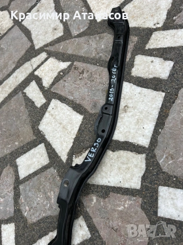 Основа броня горна маст за Тойота версо. 2013-2018г, снимка 3 - Части - 54045470