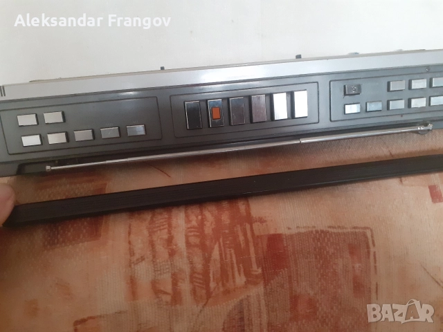 продавам GRUNDING RR 660 STEREO , снимка 3 - Радиокасетофони, транзистори - 52678442