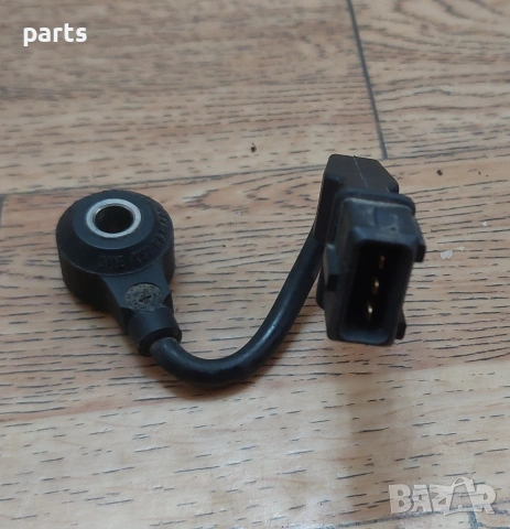 Датчик Детонация 1.6 - 1.8 Бензин Ауди A3 8L - TT - VW Голф 4 - Бора - Шкода - Сеат - 06A905377 , снимка 3 - Части - 53820963