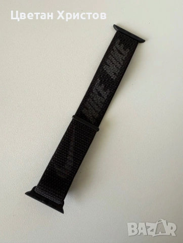 Спортна Кайшка за Apple Watch Black Nike Sport Loop, снимка 3 - Смарт гривни - 53438386