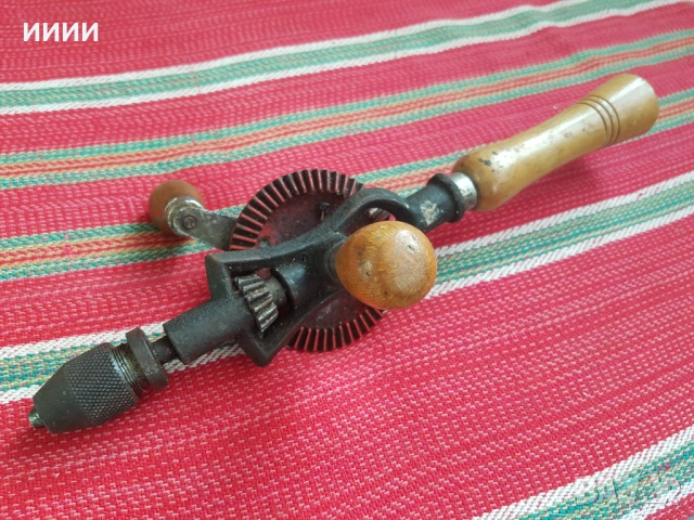 Ръчна дрелка маткап, снимка 2 - Бормашини - 54294014