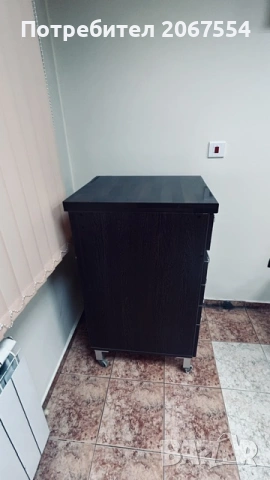 Много запазен МДФ скрин-широк 50, дълбок 60, висок 100 см., снимка 2 - Скринове - 54046600