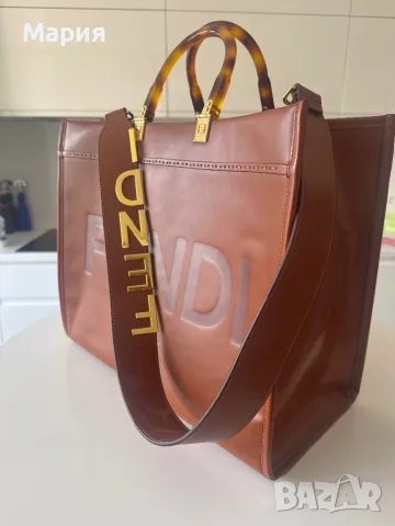 Голяма бизнес Фенди/Fendi „Слънчев лъч-Sinchine“ чанта от естествена кожа, снимка 3 - Чанти - 49828563