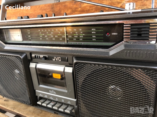 Радиокасетофон JVC RC 636L, снимка 4 - Радиокасетофони, транзистори - 52845637