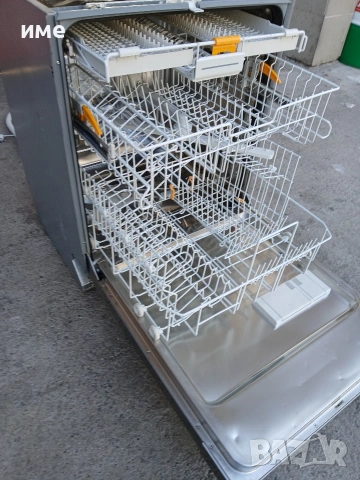 Съдомиялна за вграждане Miele , снимка 5 - Съдомиялни - 54122239
