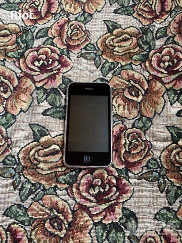 Продавам iPhone 3GS , снимка 2 - Apple iPhone - 53318110