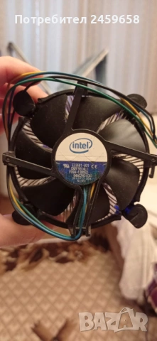 Intel Pentium Dual Core 2.70 GHz, 2 MB cache, снимка 3 - Други ценни предмети - 53384675