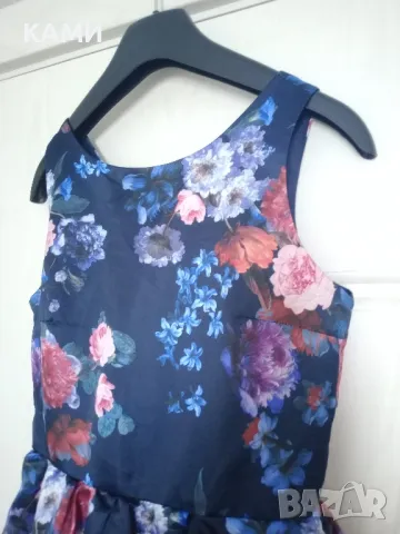 Рокля с флорални мотиви 9-10г, снимка 4 - Детски рокли и поли - 49785657
