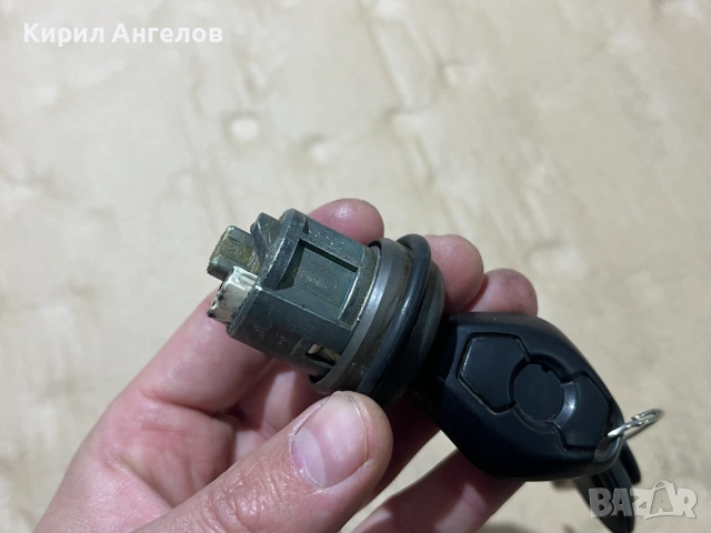 Ключалка с патрона и ключа за BMW E46, снимка 9 - Части - 53291752