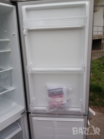 Чисто нов иноксов комбиниран хладилник с фризер Gorenje No Frost A+++ 2 години гаранция!, снимка 10 - Хладилници - 54260934