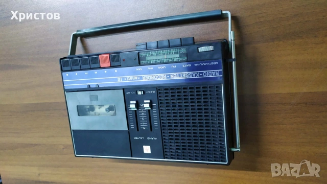 Немски РАДИОКАСЕТОФОН Anett RFT от ЕДНО ВРЕМЕ в много добро състояние от чужбина