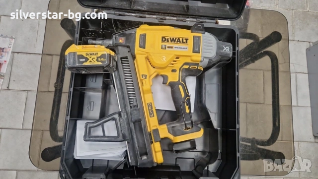 Пистолет за пирони Dewalt, снимка 3 - Други инструменти - 53633202