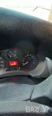 Toyota Proace  2015 година  190000 км. Товарен бус , снимка 6 - Бусове и автобуси - 54192362