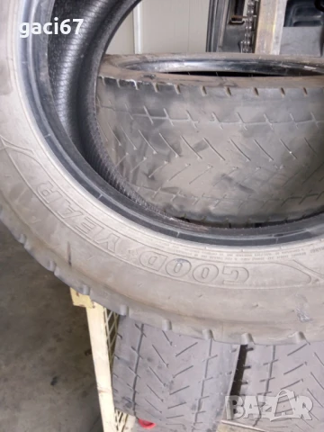 Продавам гуми 315/45/22,5 мега