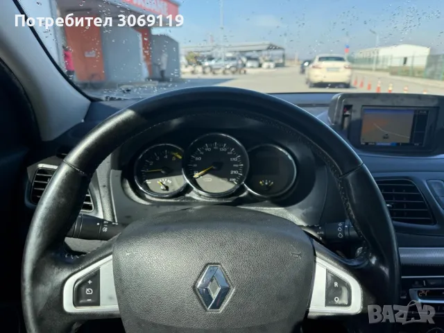 Renault Megane 1.5DCi, снимка 7 - Автомобили и джипове - 49244122