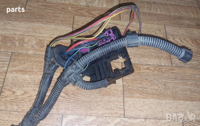 Бушонна Кутия Релета VW Голф 4 N:737 - Ауди A3 8L - 1J0941391C, снимка 4 - Части - 52748028