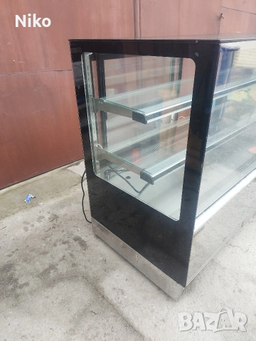 Хладилна витрина , снимка 3 - Хладилни витрини и фризери - 54110562
