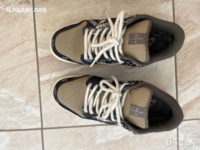 Nike SB Dunk Low Travis Scott (42 номер), снимка 4 - Маратонки - 45783449