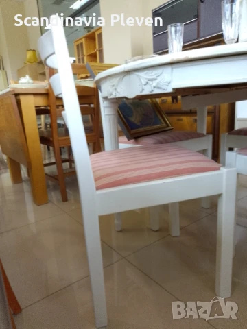 Трапезни столове 4 броя, снимка 1