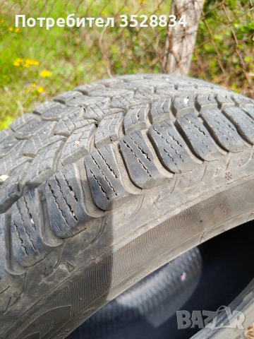 зимни гуми 225 50 17, снимка 3 - Гуми и джанти - 54220096