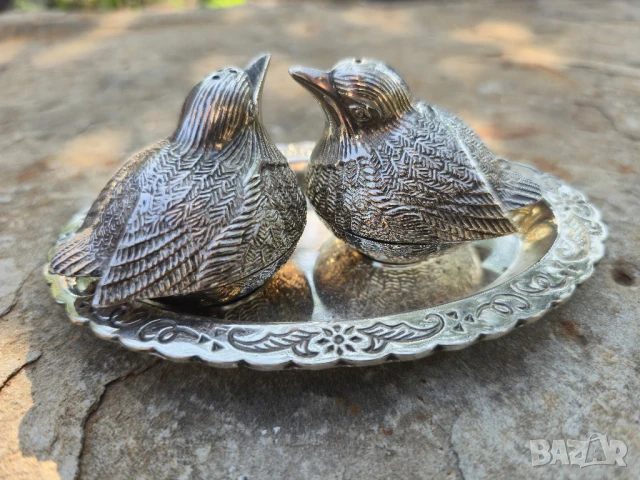 Винтидж Посребрени Птици Сол/ Черен пипер , снимка 3 - Прибори за хранене, готвене и сервиране - 51358006
