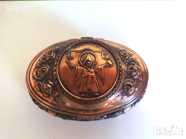 Прекрасна Стара Немска Бронзово - Медна Кутия За Бижута, снимка 2 - Антикварни и старинни предмети - 53431533