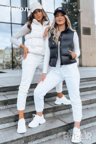 Дамски спортен екип от три части с елек вативан 