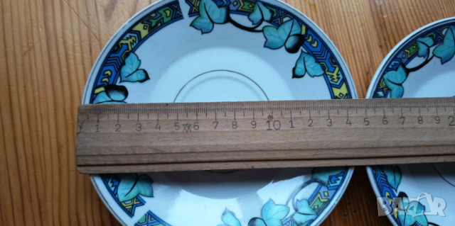 Шест порцеланови чинийки с диаметър 15см, снимка 6 - Сервизи - 53394486