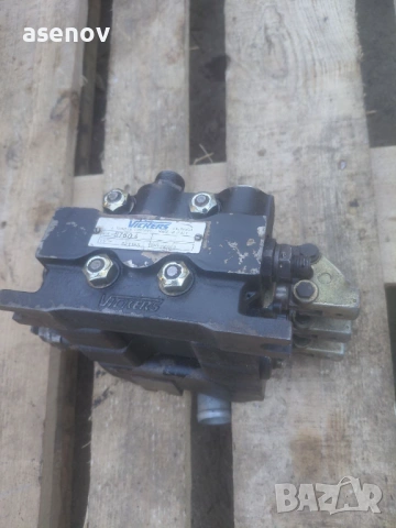 хидравличен разпределител, снимка 4 - Резервни части за машини - 53537811