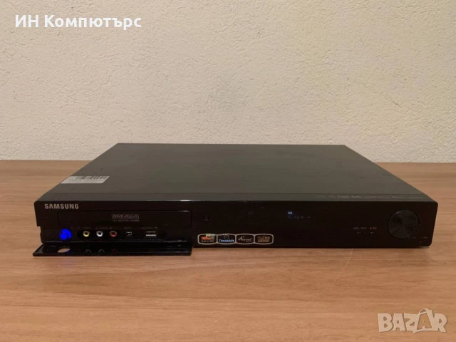 Продавам DVD и хард диск рекордер Samsung DVD-HR773