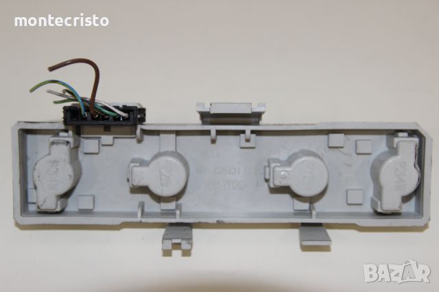 Дясна платка за стоп Skoda Octavia II хечбек (2004-2008г.) десен ламподържач / 1Z5945258A, снимка 2 - Части - 46775598