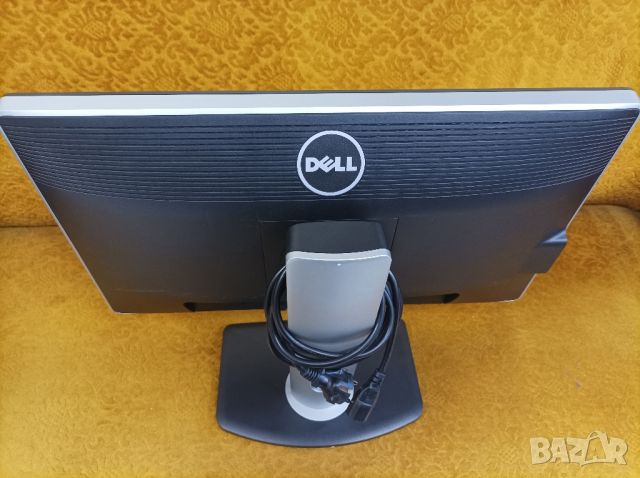 Монитор Dell UltraSharp U2212HMc 21,5" IPS LED VGA DVI DP Full HD, снимка 2 - Монитори - 45241522