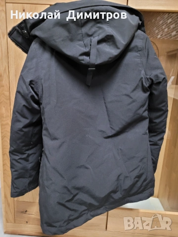 Продавам пухено яке размер XS Canada Goose Arctic Program , снимка 3 - Якета - 53139972