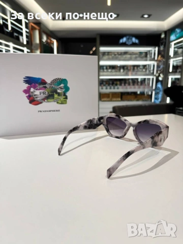 Prada Слънчеви Очила С UV400 Защита😎С ПОДАРЪК🎁Калъф - Налични Различни Цветове Код SK716, снимка 5 - Слънчеви и диоптрични очила - 53146402