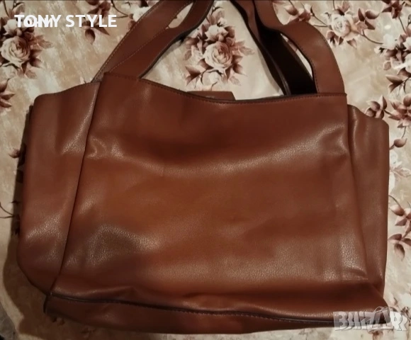 Нова Кожена Дамска Чанта 