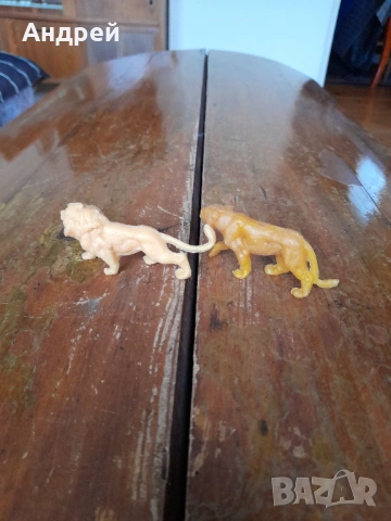 Стари фигурки Лъвове, снимка 3 - Колекции - 53066611