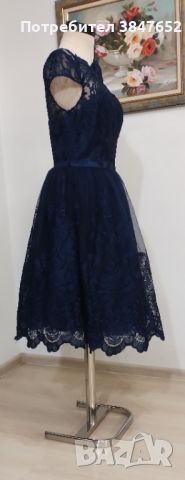 Абитуриентска рокля Chi Chi London M размер, снимка 2 - Рокли - 45202129