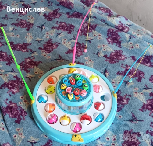 Продавам игра с рибки. 