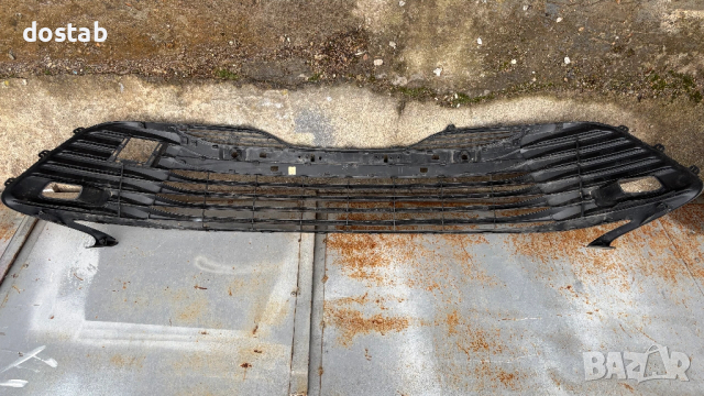 Решетка в бронята за Тойота Камри xv70, снимка 5 - Части - 53196805