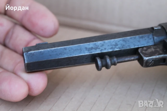 Италиански револвер , снимка 12 - Антикварни и старинни предмети - 50798764