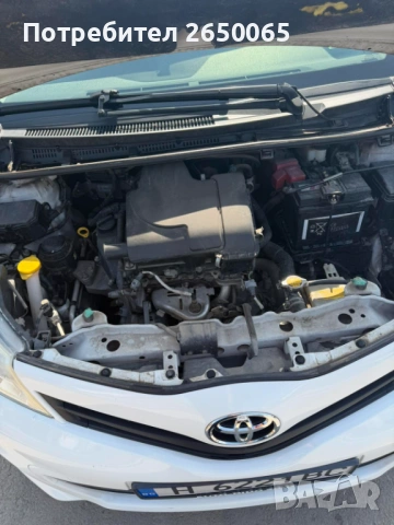 Тойота Yaris 1,0 бензин - 124.000 реални км.!, снимка 9 - Автомобили и джипове - 53857058