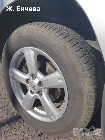 Джип  Toyota RAV 4/   4х4,  2.2 дизел / десен волан, снимка 2 - Автомобили и джипове - 53934425