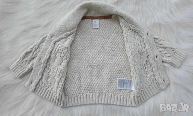 Бебешка жилетка H&M 3-6 месеца, снимка 6 - Жилетки и елечета за бебе - 52152223