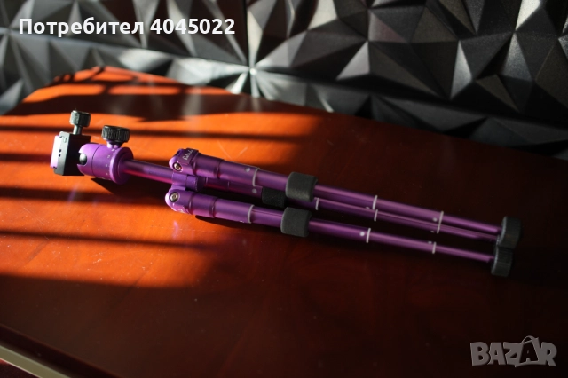 Arca Swiss ябълковидна глава с quick-release плочка и мини статив, снимка 4 - Чанти, стативи, аксесоари - 52946412