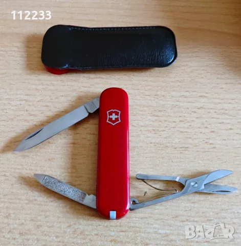 Victorinox Ambassador 74 mm, снимка 1 - Ножове - 46967198